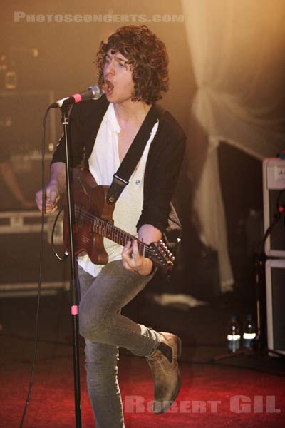 THE KOOKS - 2006-11-10 - PARIS - La Cigale - 